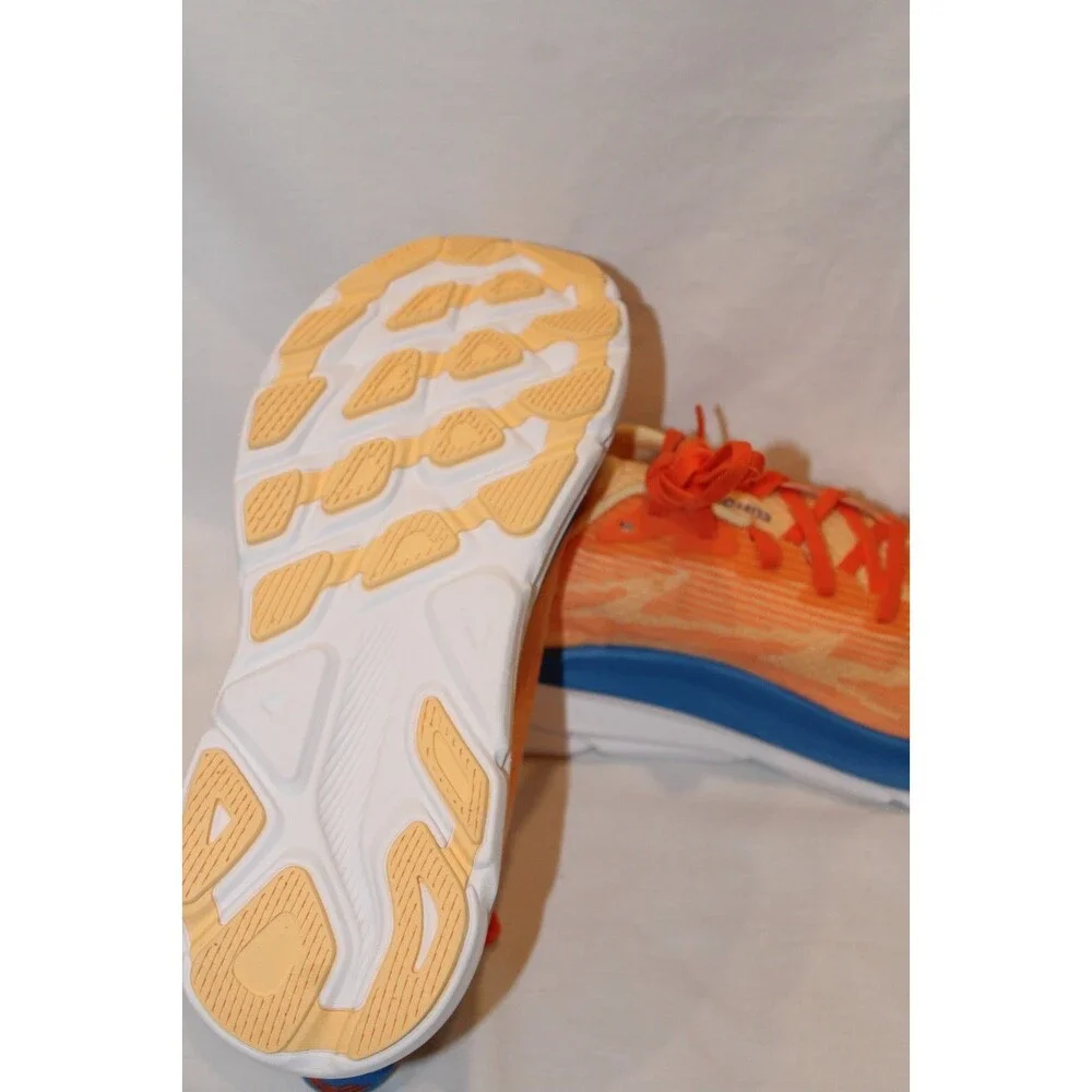 Hoka Clifton 9 Youth 5 Women's 6.5 Athletic Running Sneakers VIBRANT ORANGE NWOB